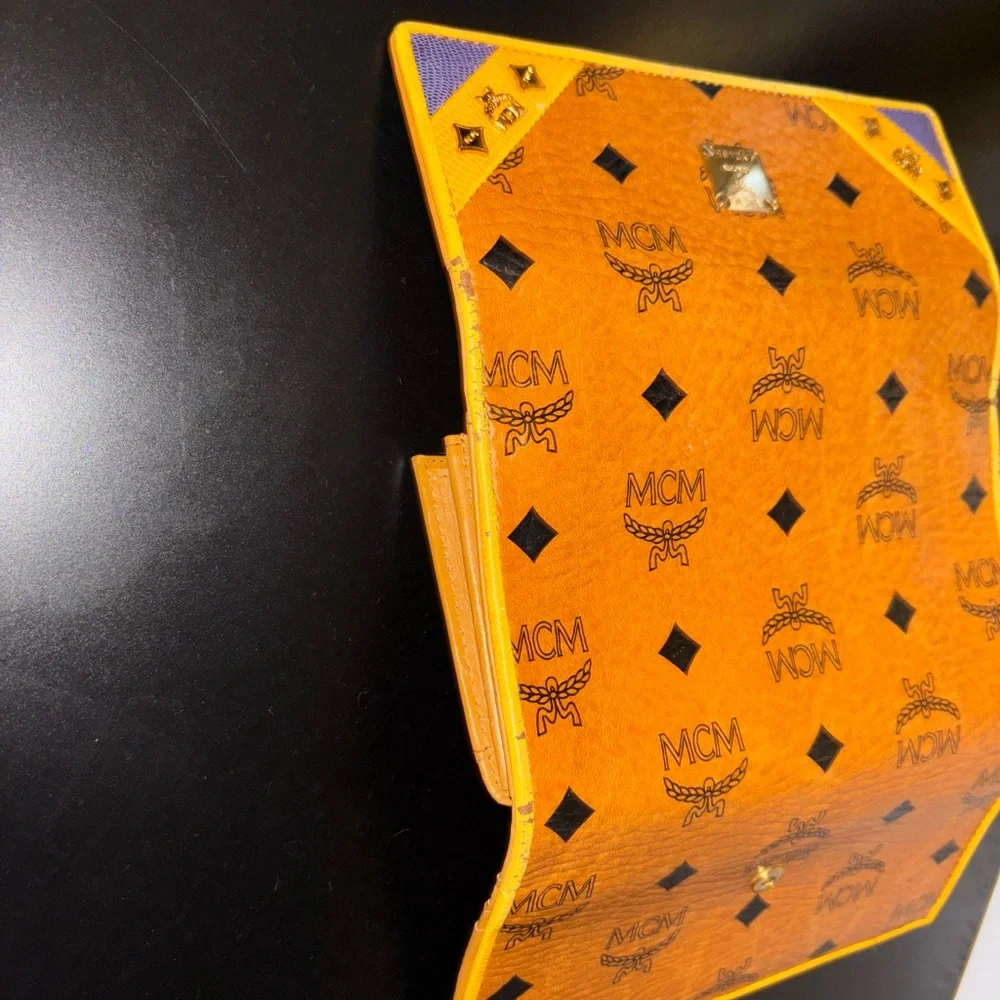 MCM chic wallet